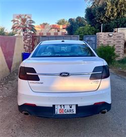فورد تورس